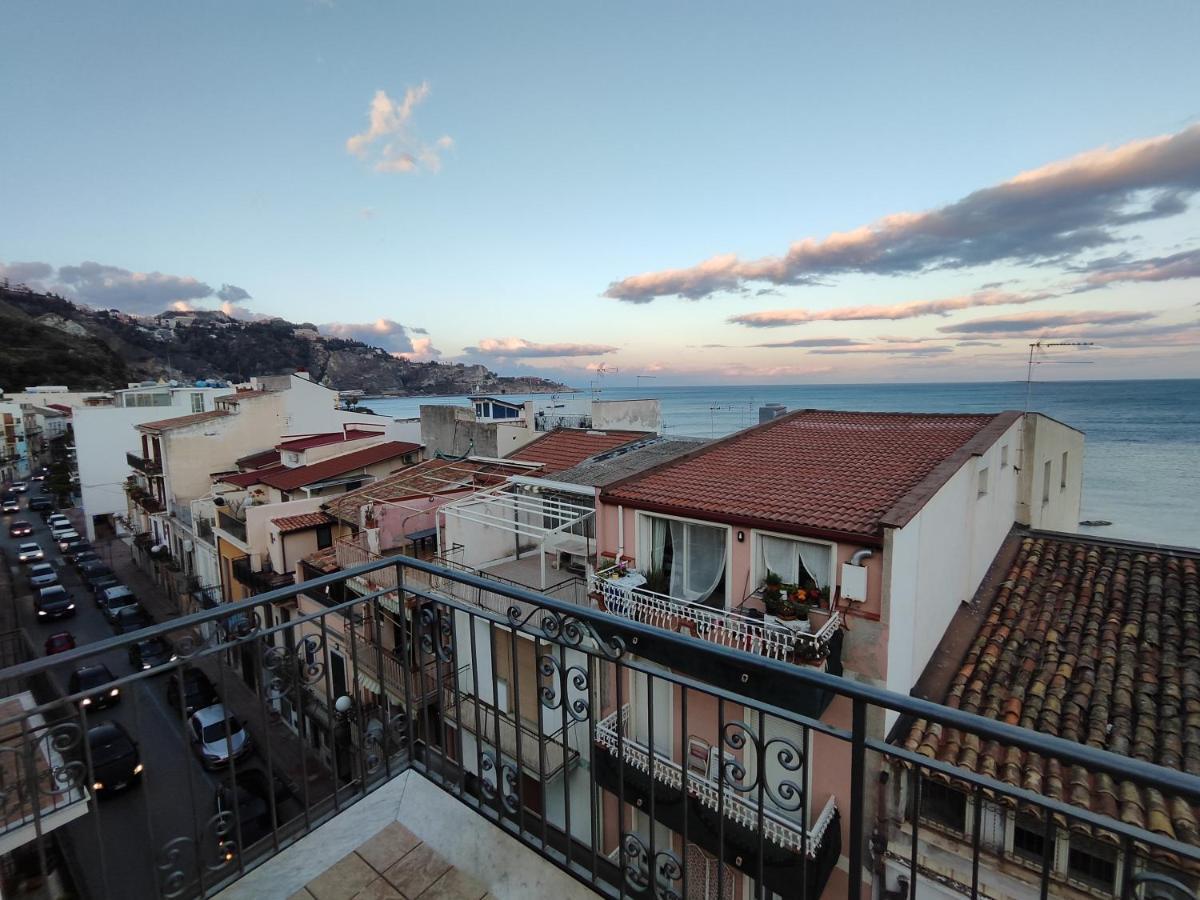 Sicily Travel Apartment'S 4 Джардини-Наксос Экстерьер фото
